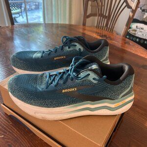Mens Brooks Running Shoes